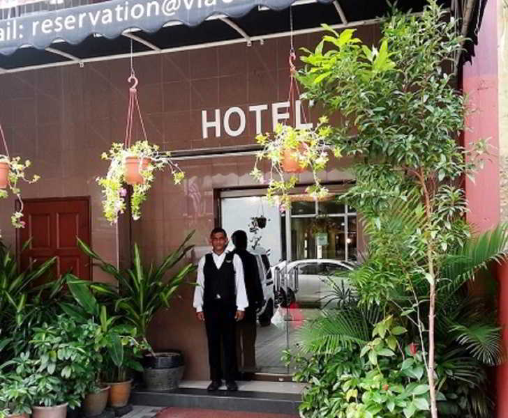 Oyo 103 V'La Garden Hotel กัวลาลัมเปอร์ ภายนอก รูปภาพ
