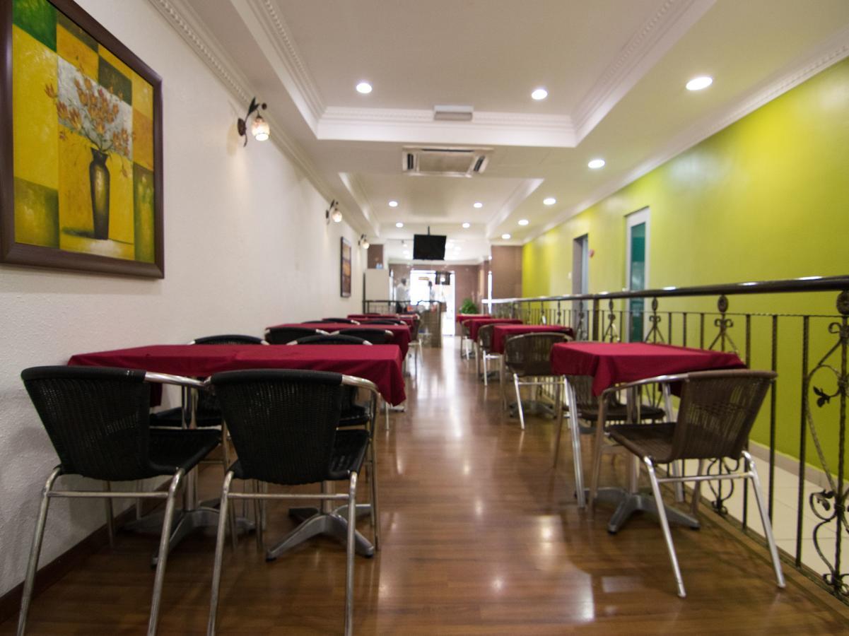 Oyo 103 V'La Garden Hotel กัวลาลัมเปอร์ ภายนอก รูปภาพ