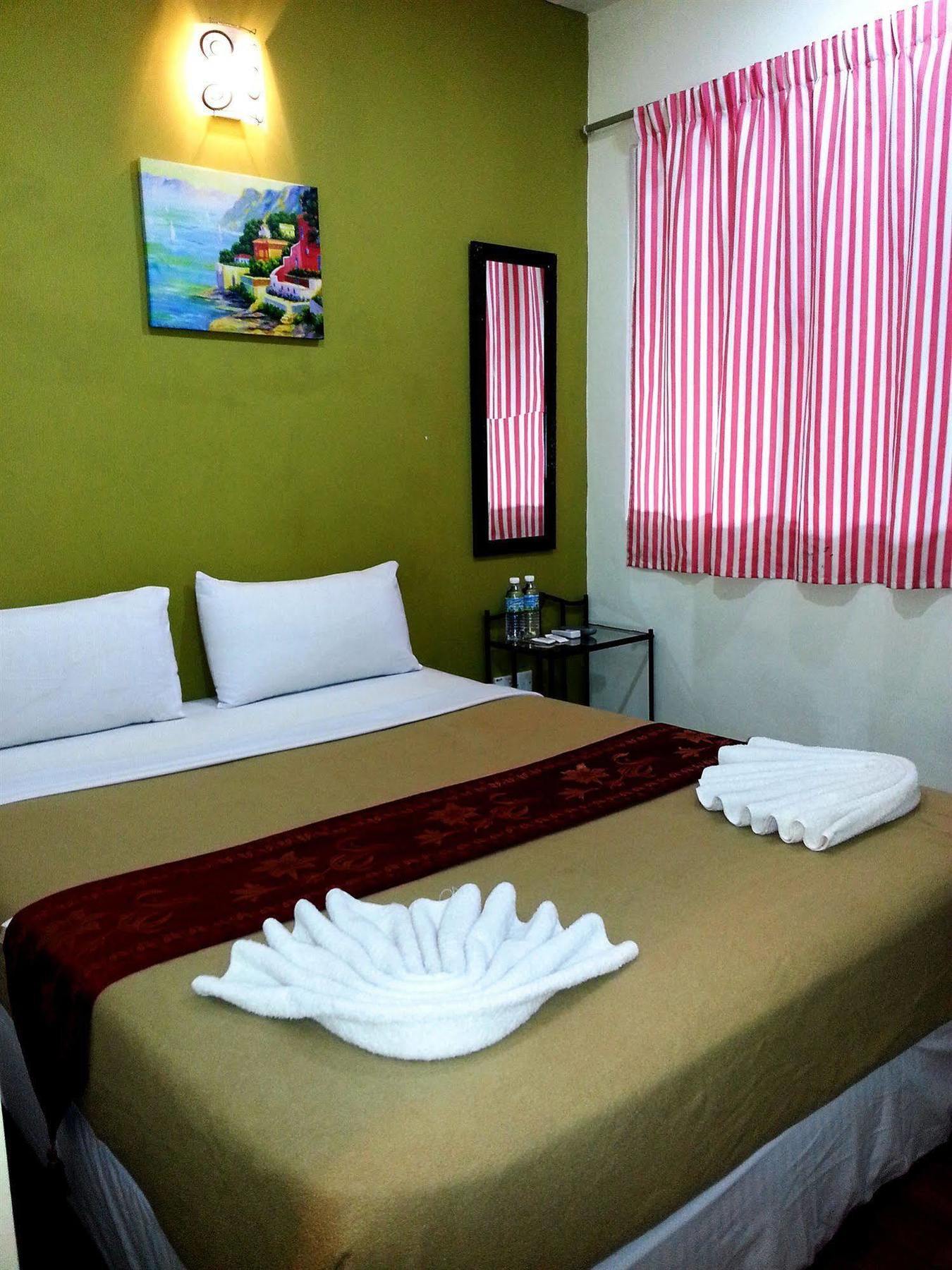 Oyo 103 V'La Garden Hotel กัวลาลัมเปอร์ ภายนอก รูปภาพ