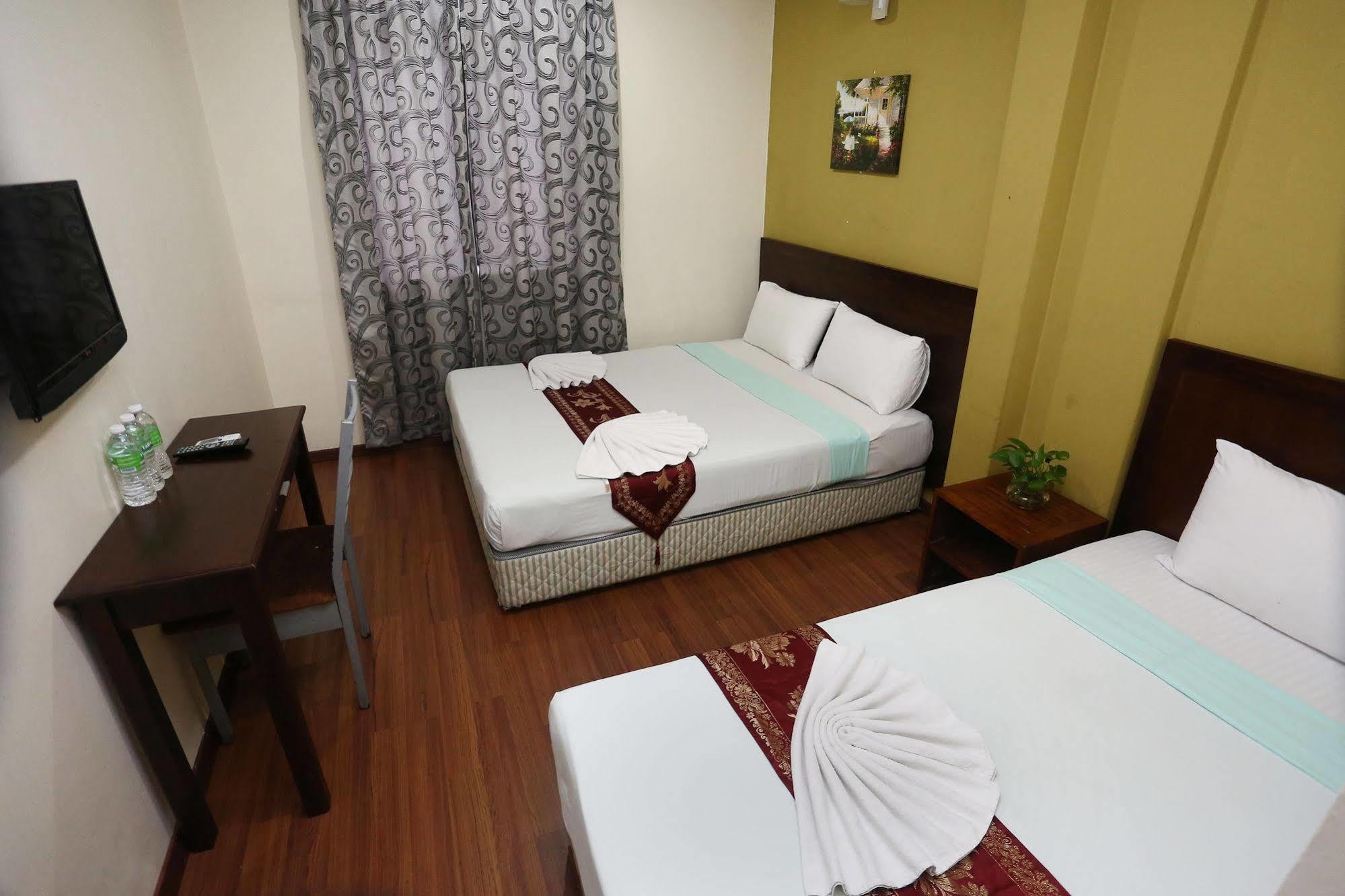 Oyo 103 V'La Garden Hotel กัวลาลัมเปอร์ ภายนอก รูปภาพ