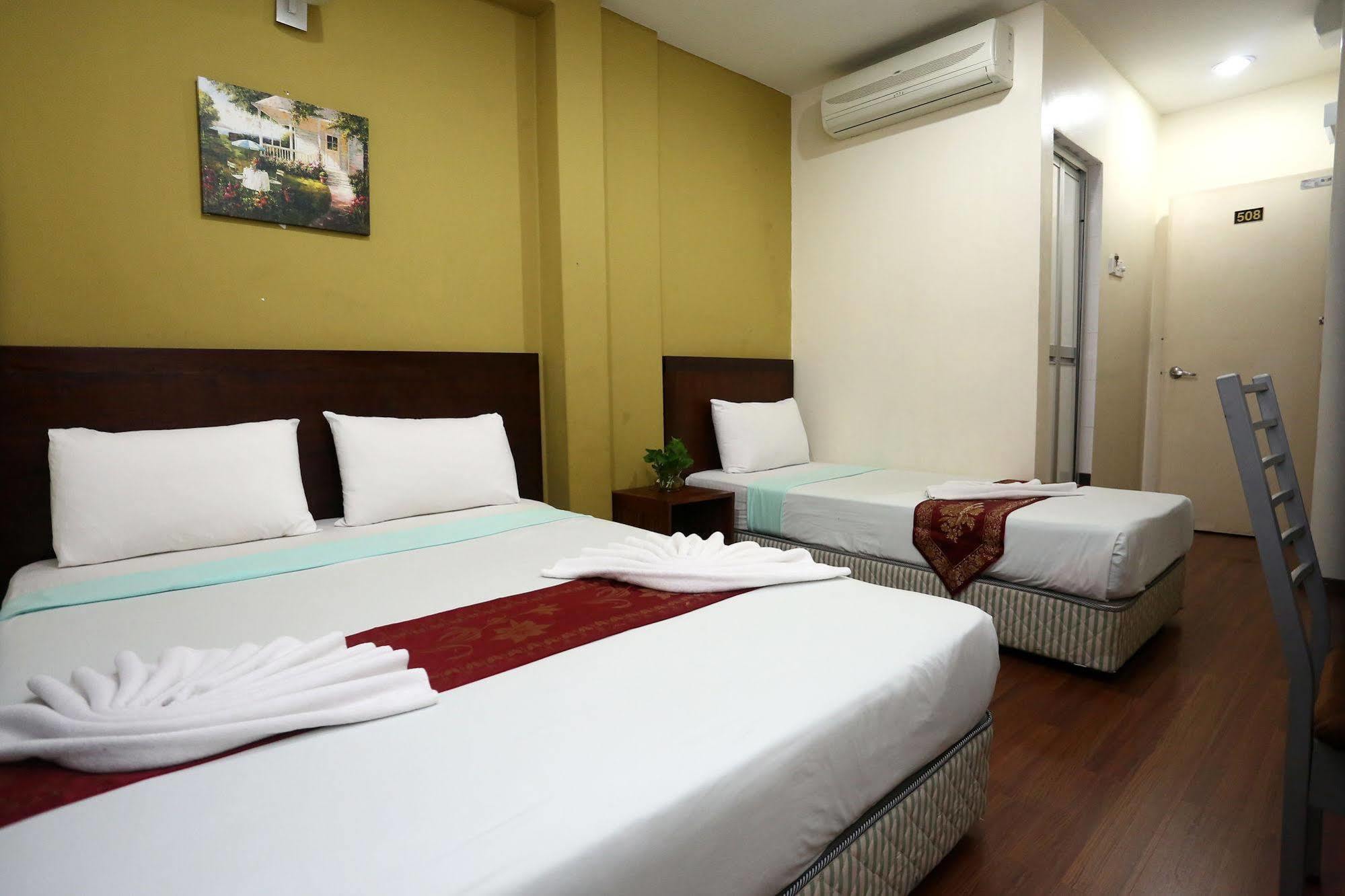 Oyo 103 V'La Garden Hotel กัวลาลัมเปอร์ ภายนอก รูปภาพ