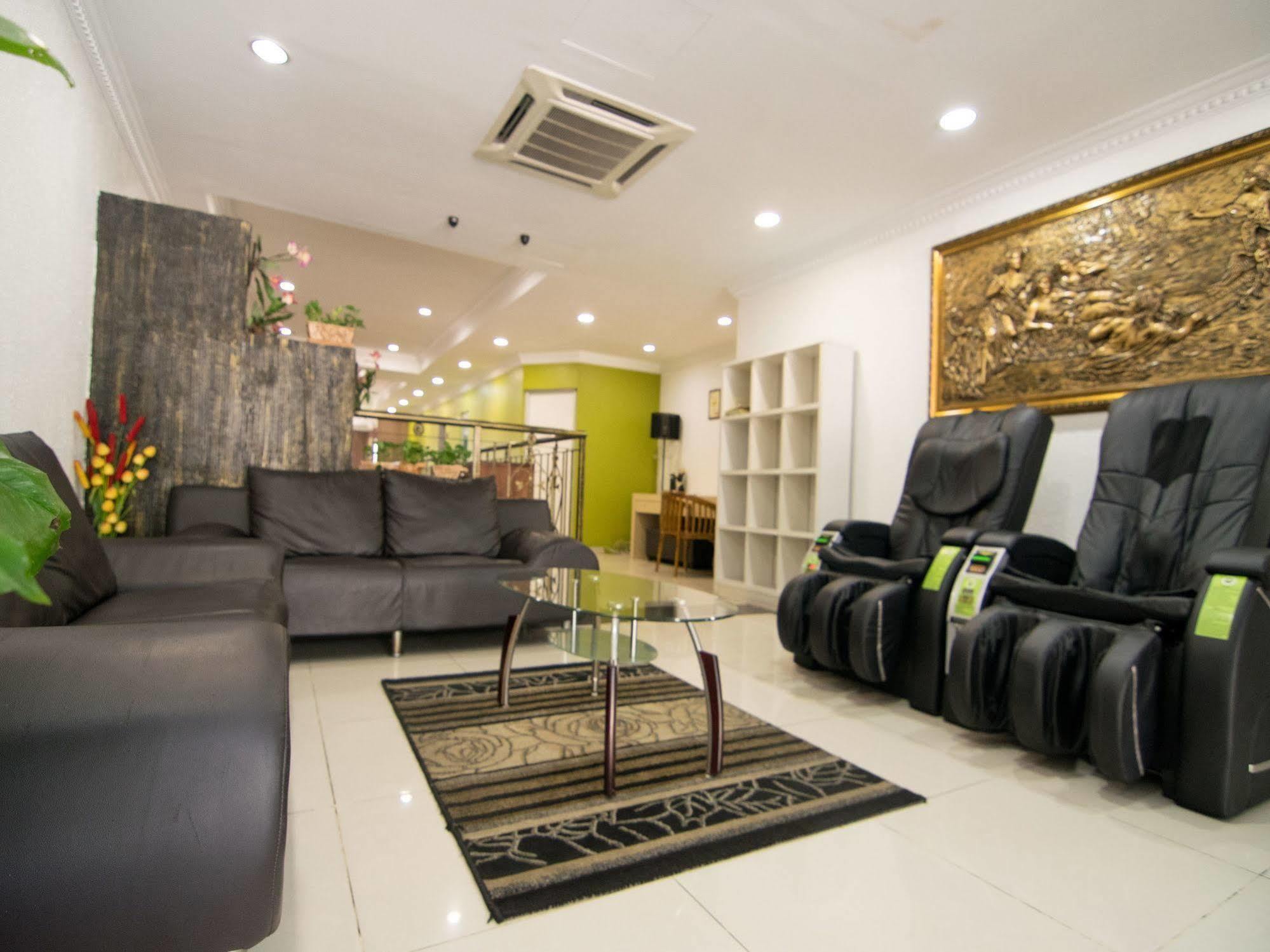 Oyo 103 V'La Garden Hotel กัวลาลัมเปอร์ ภายนอก รูปภาพ